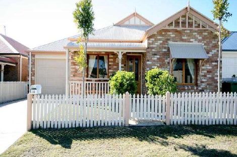 32 Palma Cres, Varsity Lakes, QLD 4227