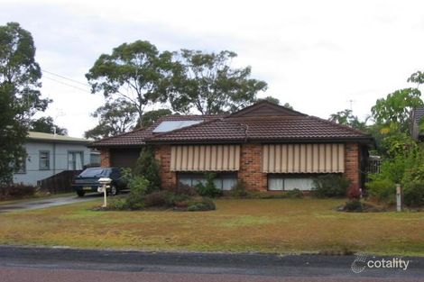 Property photo of 16 Goobarabah Avenue Gorokan NSW 2263