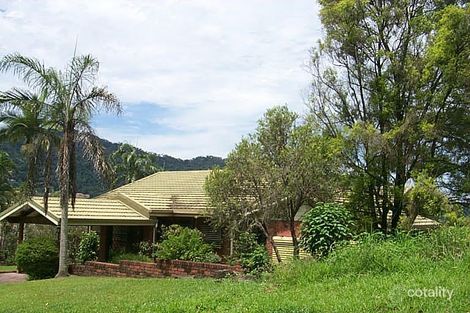 2 Panoramic Pl, Whitfield, QLD 4870