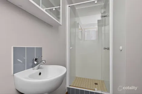 Property photo of 3 Amaroo Court Warrnambool VIC 3280