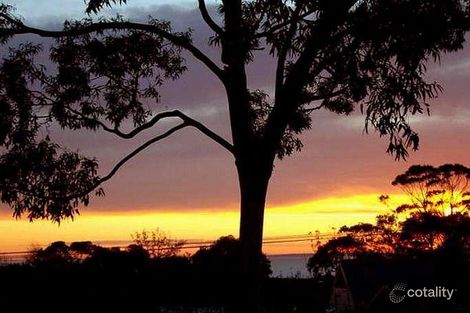 15 Kardella Lane, Mount Eliza, VIC 3930