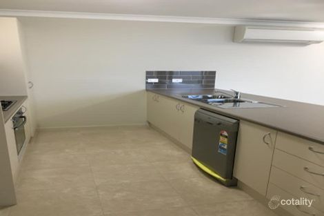 Property photo of 2 Gullane Close Heddon Greta NSW 2321