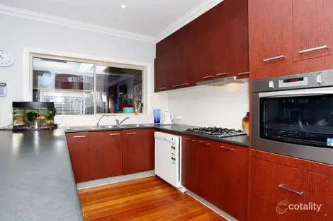 Property photo of 40 Springhill Drive Cranbourne VIC 3977