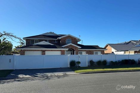 54 Commodore Cres, Port Macquarie, NSW 2444