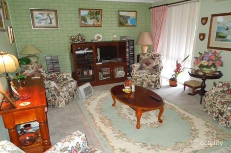 Property photo of 20 Columbia Close Woodrising NSW 2284
