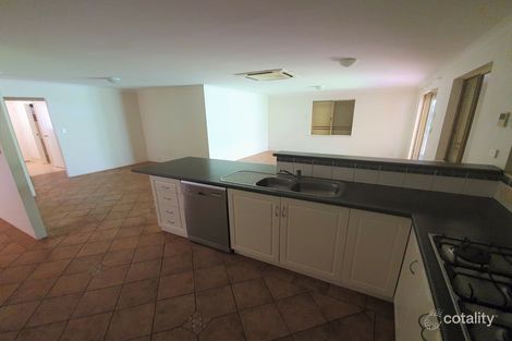 60 Campbell Cres, Baynton, WA 6714