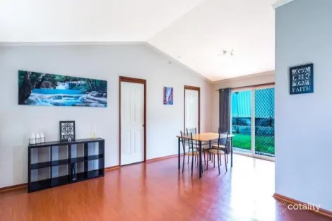 Property photo of 177 Welling Drive Mount Annan NSW 2567