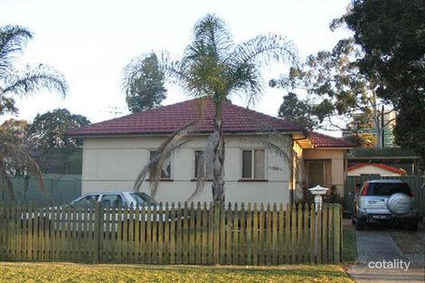 32 Hinkler Ave, Warwick Farm, NSW 2170