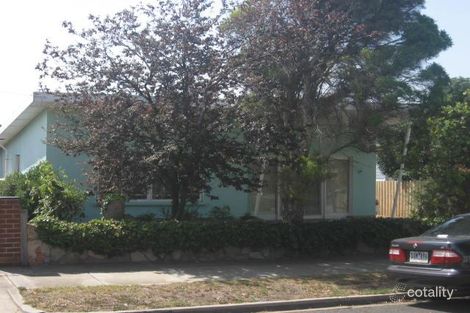 24 Ivanhoe Ave, St Albans, VIC 3021