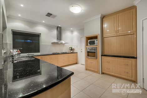 Property photo of 9 Fordoun Way Wanneroo WA 6065