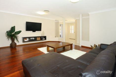 Property photo of 5 Kanton Place Pacific Pines QLD 4211