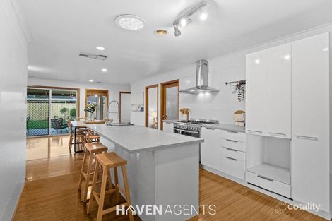 9 Maclean Ct, Seaford, VIC 3198