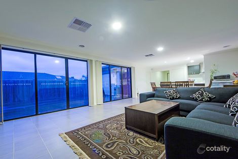 Property photo of 24 Fantail Crescent Williams Landing VIC 3027