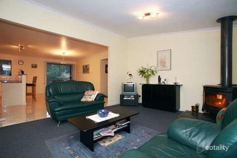 Property photo of 9 Murrindal Close Eltham North VIC 3095