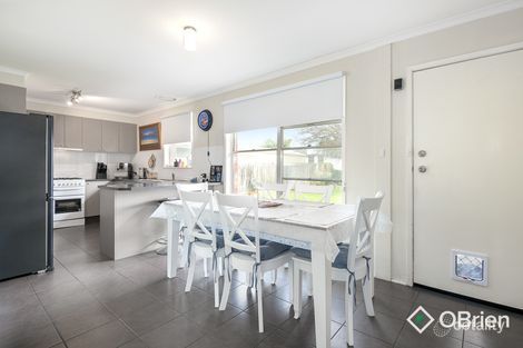 Property photo of 4 Gardenia Crescent Frankston North VIC 3200