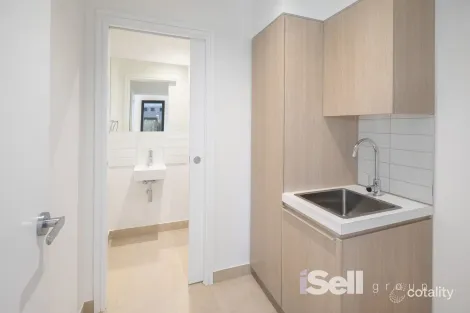 Property photo of 28 Grandia Crescent Keysborough VIC 3173