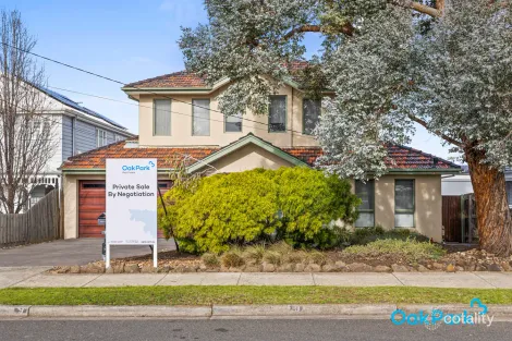 9 Josephine St, Oak Park, VIC 3046