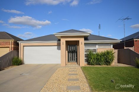 Property photo of 2 Morphed Drive Echuca VIC 3564