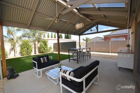 Property photo of 2 Morphed Drive Echuca VIC 3564