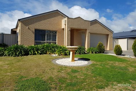 11 Crystal Harmony Ct, Sellicks Beach, SA 5174
