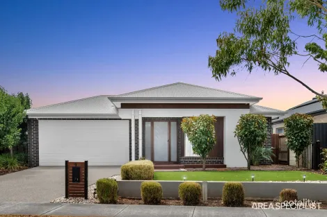 9 Wiltshire Bvd, Thornhill Park, VIC 3335