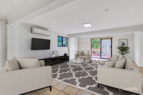 Property photo of 9 Bluebell Street Mansfield QLD 4122