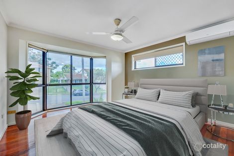 Property photo of 9 Bluebell Street Mansfield QLD 4122