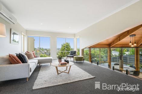 Property photo of 2/4 Watersedge Terrace Highton VIC 3216