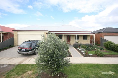 Property photo of 57 Meadenhall Drive St Albans Park VIC 3219