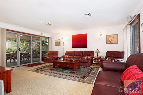 Property photo of 27 Mariner Drive Eleebana NSW 2282