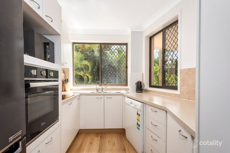 Property photo of 2/21 Chairlift Avenue Mermaid Beach QLD 4218