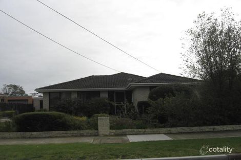 33 Parnell Cres, Gladstone Park, VIC 3043