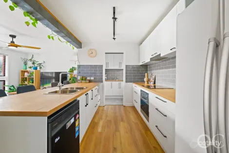 Property photo of 40 Desoto Drive Port Willunga SA 5173