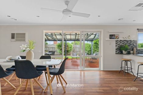 Property photo of 35 Rangeview Drive Skye VIC 3977