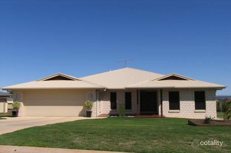 13 Hillview Pde, Kingaroy, QLD 4610