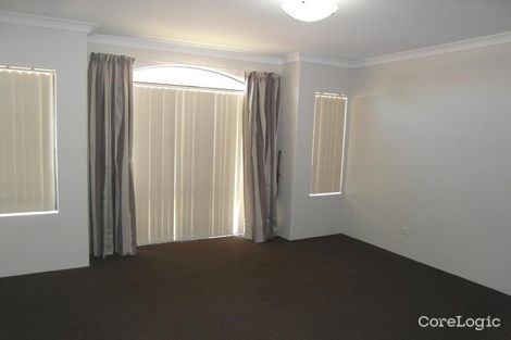 Property photo of 10 Nesbit Place Success WA 6164