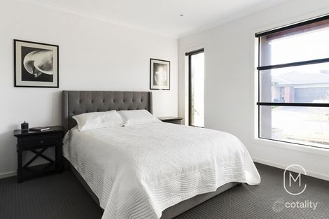 Property photo of 15 Sligo Street Doreen VIC 3754