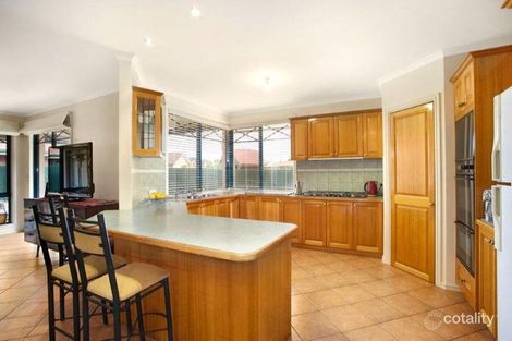 Property photo of 13 Hassett Crescent Keilor East VIC 3033
