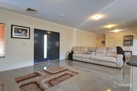Property photo of 5A Ball Place Queens Park WA 6107