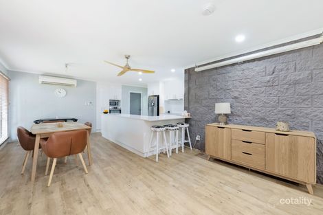 Property photo of 2 Geoffrey Thomas Drive Bucasia QLD 4750