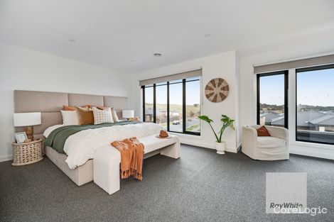 Property photo of 19 Breeze Way Greenvale VIC 3059