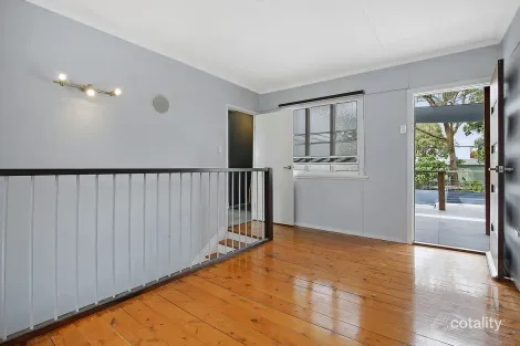 Property photo of 6 Bernard Street Brighton QLD 4017