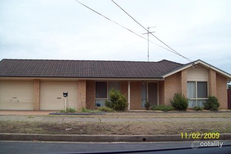 17 Willow Rd, North St Marys, NSW 2760