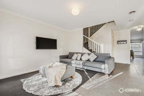 Property photo of 6 Richie Circuit Hillside VIC 3037