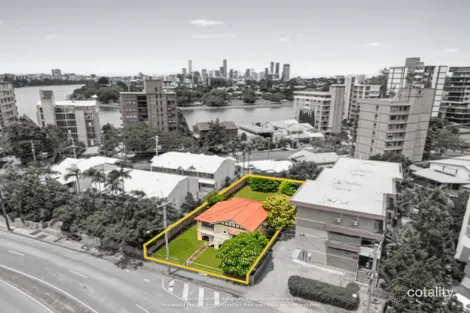 Property photo of 14 Gailey Road St Lucia QLD 4067