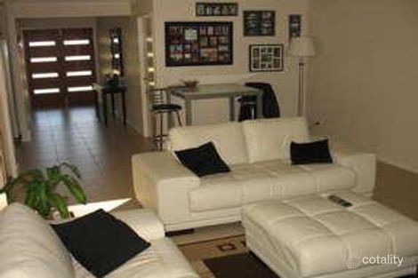 48 Gowen Dr, Landsborough, QLD 4550