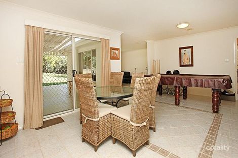 Property photo of 8 Woodhill Link Jerrabomberra NSW 2619