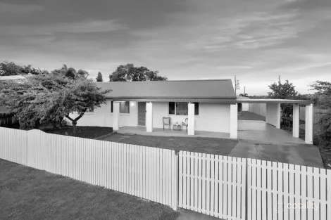 14 Fourteenth Ave, Railway Estate, QLD 4810