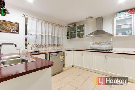 Property photo of 13 Sarah Place Hampton Park VIC 3976
