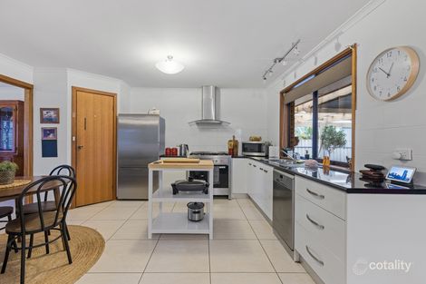 Property photo of 31 Gardenia Crescent Morphett Vale SA 5162